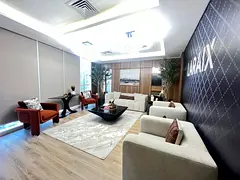 HIGH ROI | LUXURY LAYOUT | NEAR TO METRO