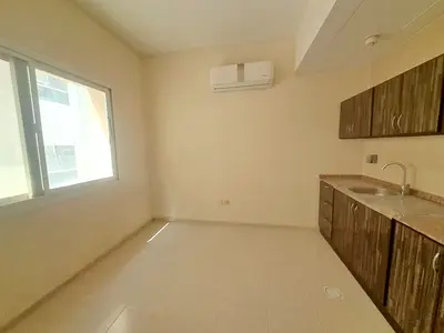 Like a brand new studio only 20k near to school area family building