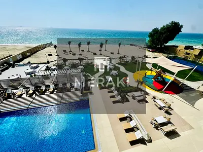 ستوديو مفروش || واجهة مائية و على الشاطئ