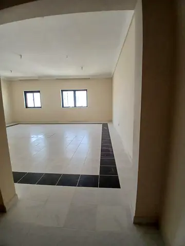 Very Spacious Lavish 3bhk in Al Mahata Aed 55000 Only Size 3000 Sqft Washroom 3