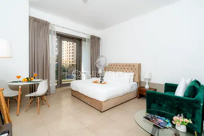 Cozy | Accessible to Tram | Convenient