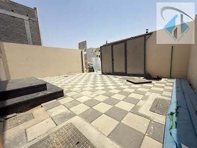فيلا للبيع بمساحة حوش كبيرة و شامل رسوم التسجيل و التمليك و مع امكانية التمويل البنكي لمدة 25 سنة بدون دفعه اولى