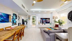 Unique and Renovated | 1 bed study | Low Floor