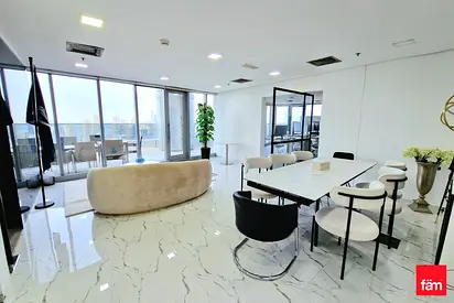 Fitted | Furnished | Grade A | Vacant | Lake View