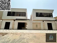 Modern 6 bedroom villa hall majlus with roof