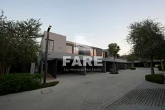Spacious 2 BR Townhouse / Freehold/mortgage/Kaya