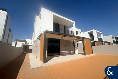 Brand new home I 4 bedroom I Available now