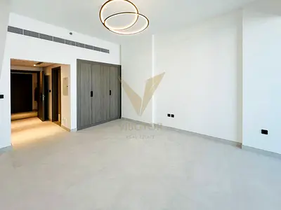 Modern Studio Apartment |Stylish and Move-In Ready