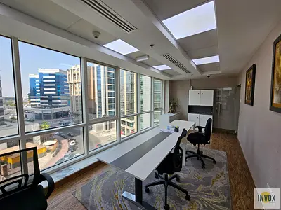 مكتب منفصل | صلاحية لمدة عام | حساب بنكي آمن | وصول غير مقيد