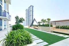 Modern Studio | Fitted Kitchen | Ready to Move In