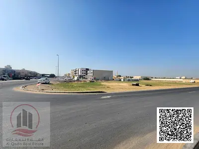 ارض زاوية على شارع رئيسى للبيع بالجرف الصناعية 2 مساحة الارض 10000 قدم الارض تقع على 3 شوارع جار الارض تصريح G +5