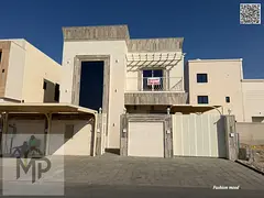 Villa|5 master rooms, majlis, 2 halls, maid room| freehold | the price included water, electricity f