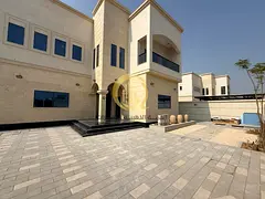 Villa for sale in Al Hoshi, Sharjah, with a distinctive design, freehold ownership for Arabs.