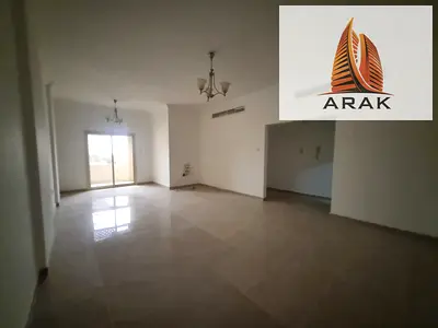 شقة ثلاث غرف وصالة للإيجار السنوي   الموقع: النعيمية 2