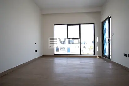 Brand New | 5BR + Maid | 4 Cheques | For Rent