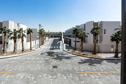 Mid Row | 2BHK + Maid | Bright Layout