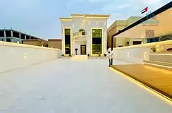 New villa on alrawda1 5 master rooms majles and living room 6300sq price 2.9