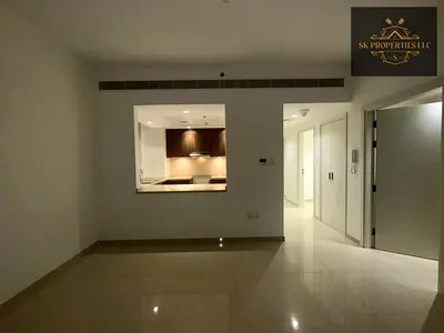✨ شقة بغرفة نوم واحدة وحمامين ومطبخ مغلق في أب تاون الزاهية، الشارقة ✨