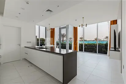 Ground Floor | Direct Beach Access | Lagoon Views