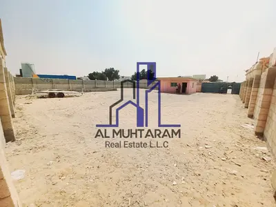 Spacious yard for rent on prime location in Sajja