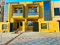 Unbeatable price: Luxurious modern villa, freehold, including registration and ownership fees, strat