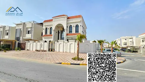 Freehold property for all nationalities, corner lot on two streets, close to the mosque and all services.