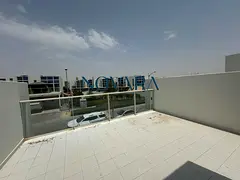 GENUINE RESALE - RENTED unit - VASTU - 2Bed Plus Laundry - R2M11