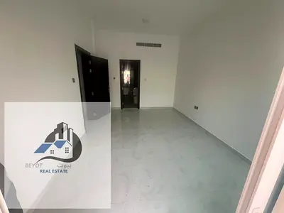 🌿 أقرب خروج دبي والشارقة | لعشّاق الجمال والهدوء
🏡 غرفتين ماستر وصالة – أول ساكن
📍 المويهات 3
