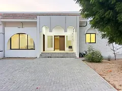 Lavish 3bhk villa for rent al falaj area sharjah