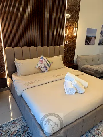 Fully Furnished Apartment With Bills Available For Rent on Monthly & Weekly basis