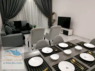 3️⃣ امتلك شقة بإطلالة بحر مباشرة ودخل شهري 7000 درهم – استثمار مضمون في أبراج الواحة.