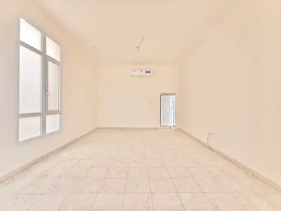 Hote offer 4 badroom villa in al noaf on the main road side with maid room rent 120kk