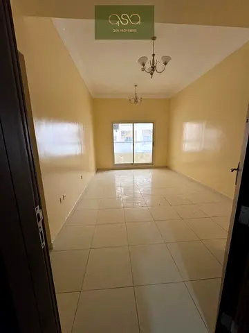 شقة غير مفروشة بغرفة نوم واحدة متاحة للبيع فرصة مذهلة.