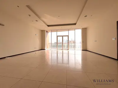 VACANT | UNFURNISHED | BEACH ACCESS