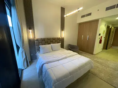 Elegant Fully Furnished Studio