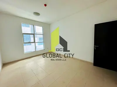 one bedroom appartment available for sale