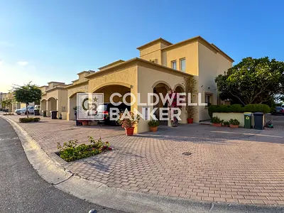Corner End Unit | Fully Renovated | Single Row