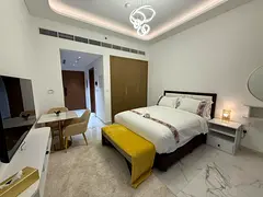 Azizi Riviera 67