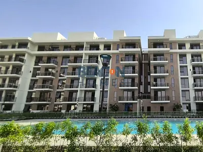 Stylish 1BR Apartment | Pool View | Available March