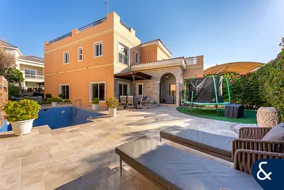 5 Beds | Upgraded A2 Type | Exclusive Listing