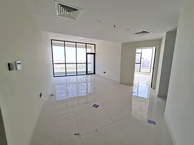 Lxury and brand new apartment with balcony with master room parking prim location sharja Muwaileh Commercial