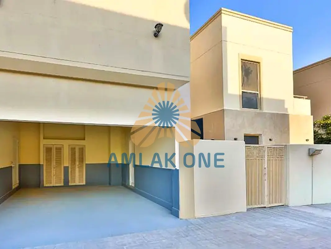 Wonderful Home| Large Private Garden| Private Pool