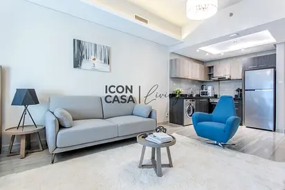 Bright and Pleasant Studio with Balcony