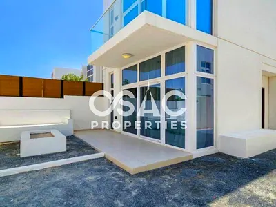 3 BR townhouse I Great community I Well Maintained