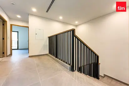 Brand New | Corner | Ready To Move