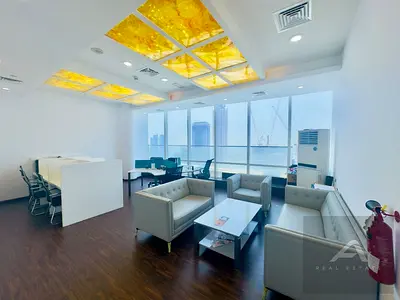 Premium Office Location | High Floor | Parklane Tower