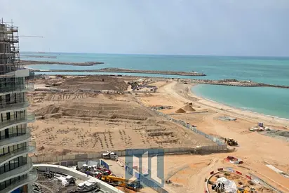 Sea and Lagoon View, 9th Floor, just 2 minutes' walk from Nikki Beach