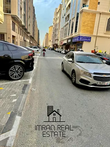 Spacious bigger shop Prime location opening onto a newly built street