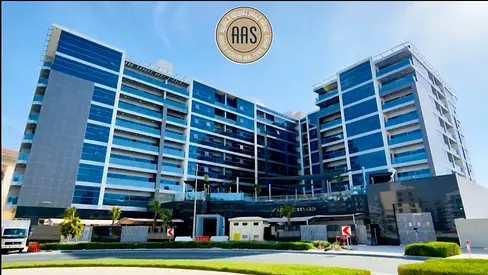 Brand New || Spacious 3-BHK + Maid Room || Prime Location