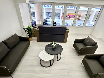 مكتب للإيجار | أقساط شهرية مرنة | مقابل برواز دبي